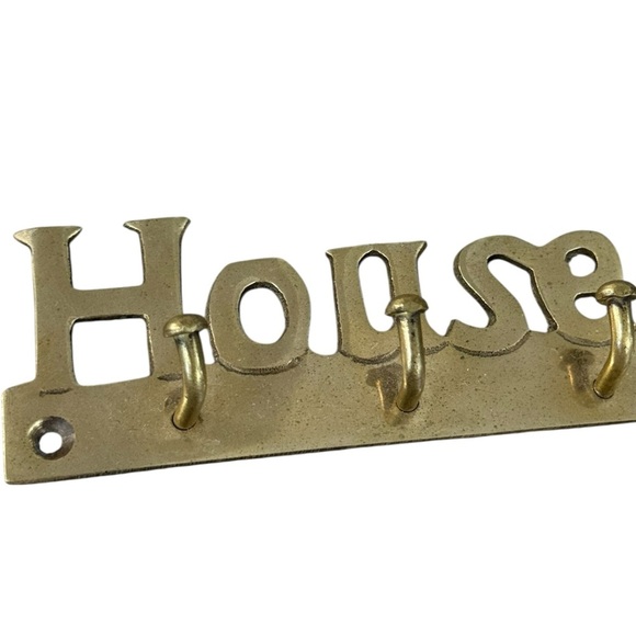 Vintage 70s “House Keys” Brass Key Holder Wall Hanging - Picture 2 of 4